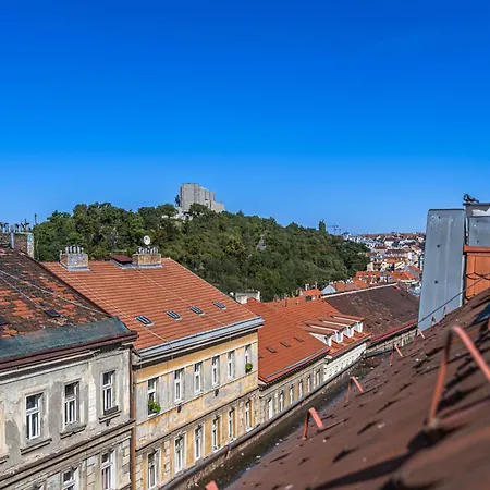Apartamento Rehorova 30 *