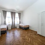Lejlighed Rehorova 30