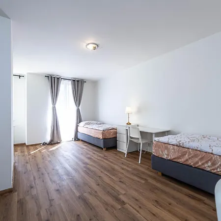 Appartement Rehorova 30 *